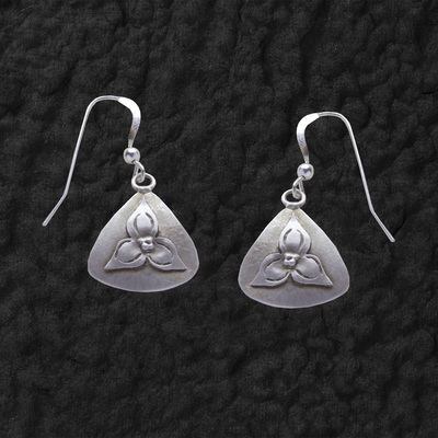  Trillium Earrings