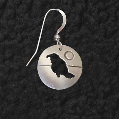  Sitting Raven Shadow Earrings