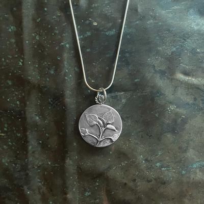  Unfolding Flowers Pendant