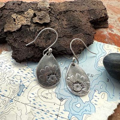  Daisy Earrings