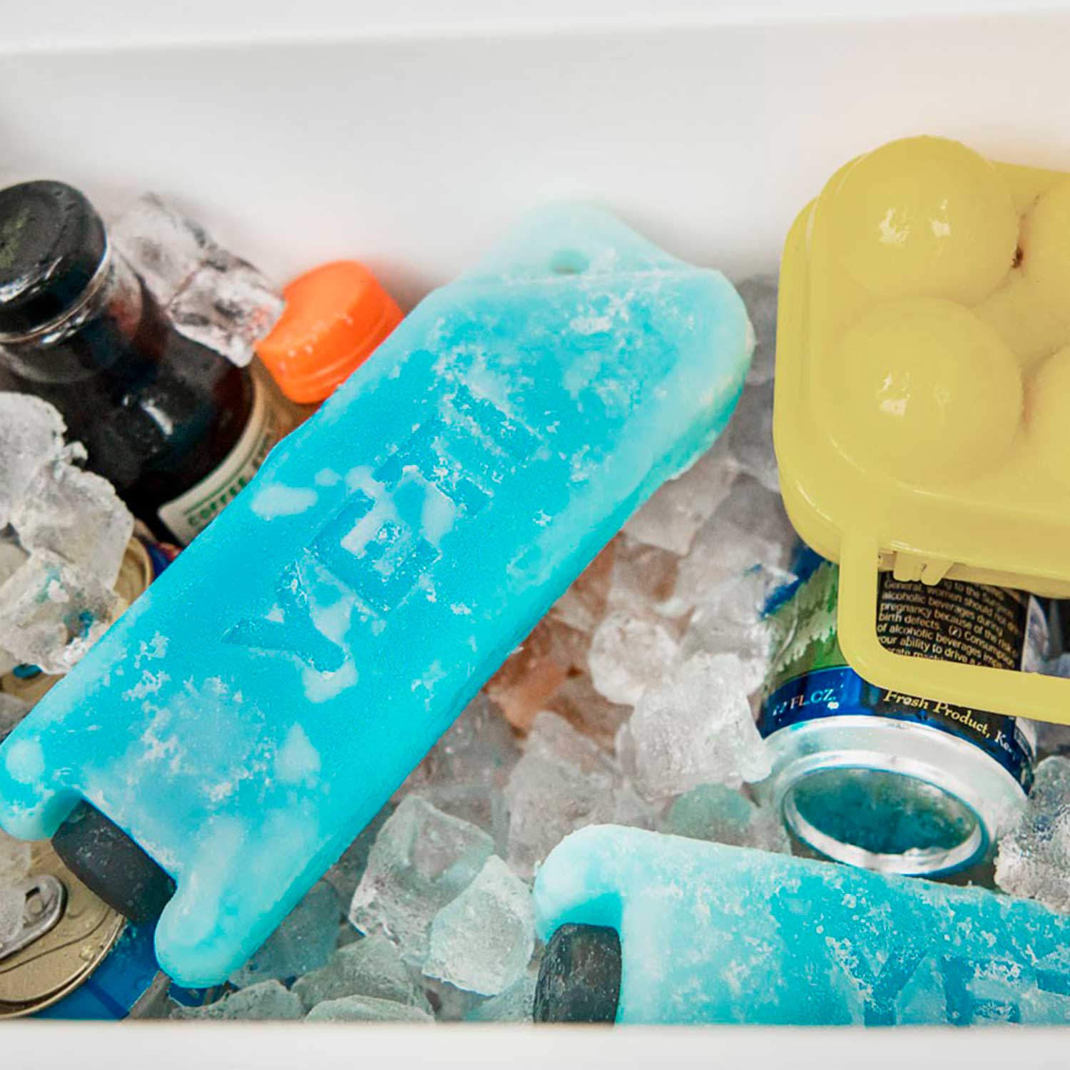 Yeti Ice 1lb Boundary Waters Catalog